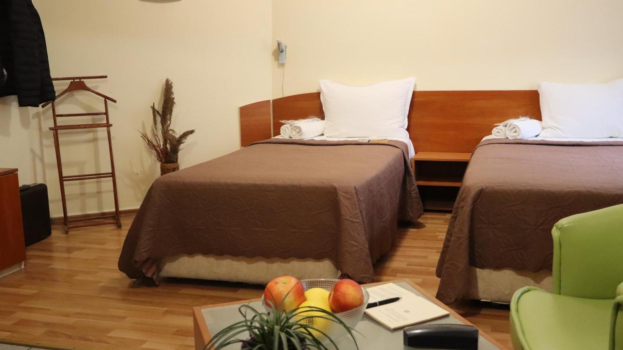 Hotel Palitra Varna Bagian luar foto