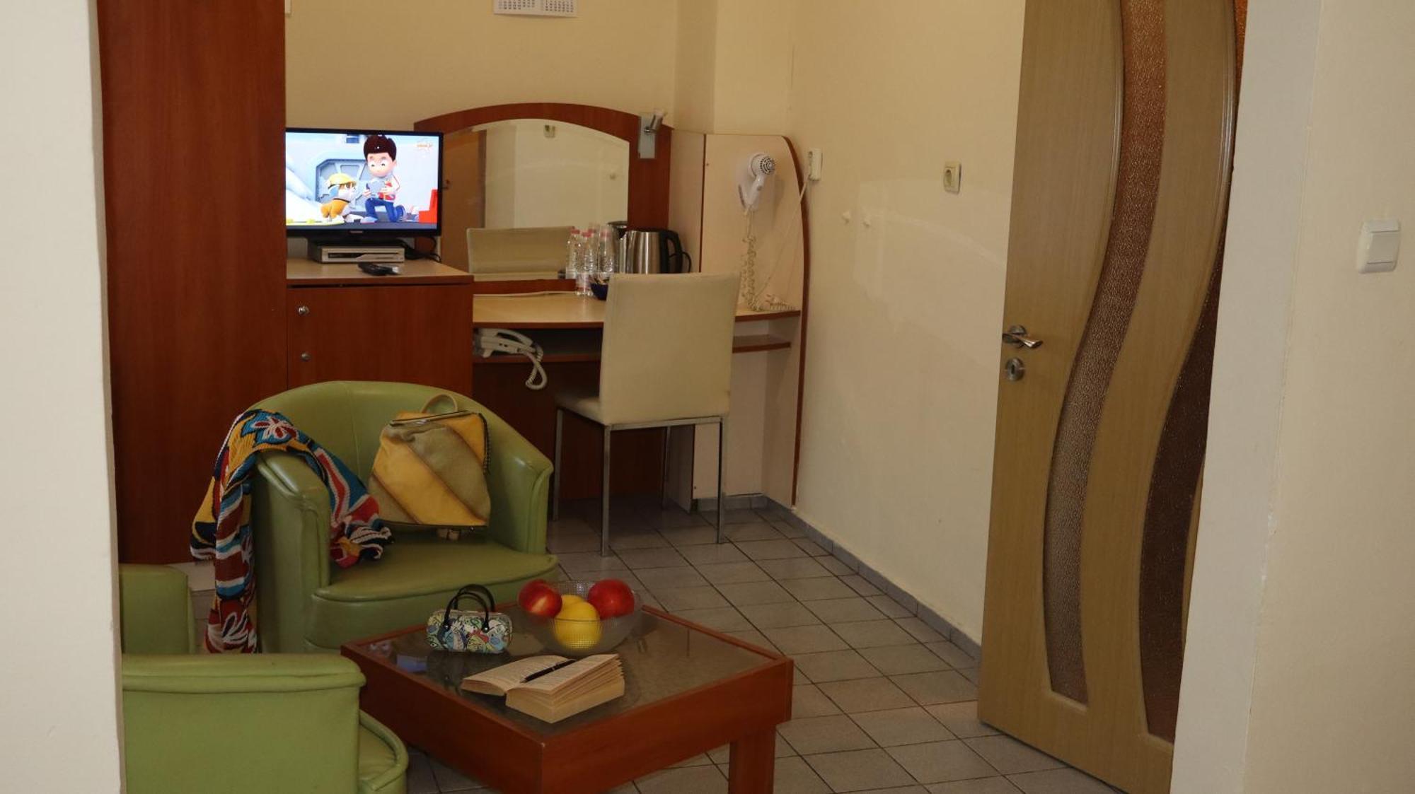 Hotel Palitra Varna Bagian luar foto